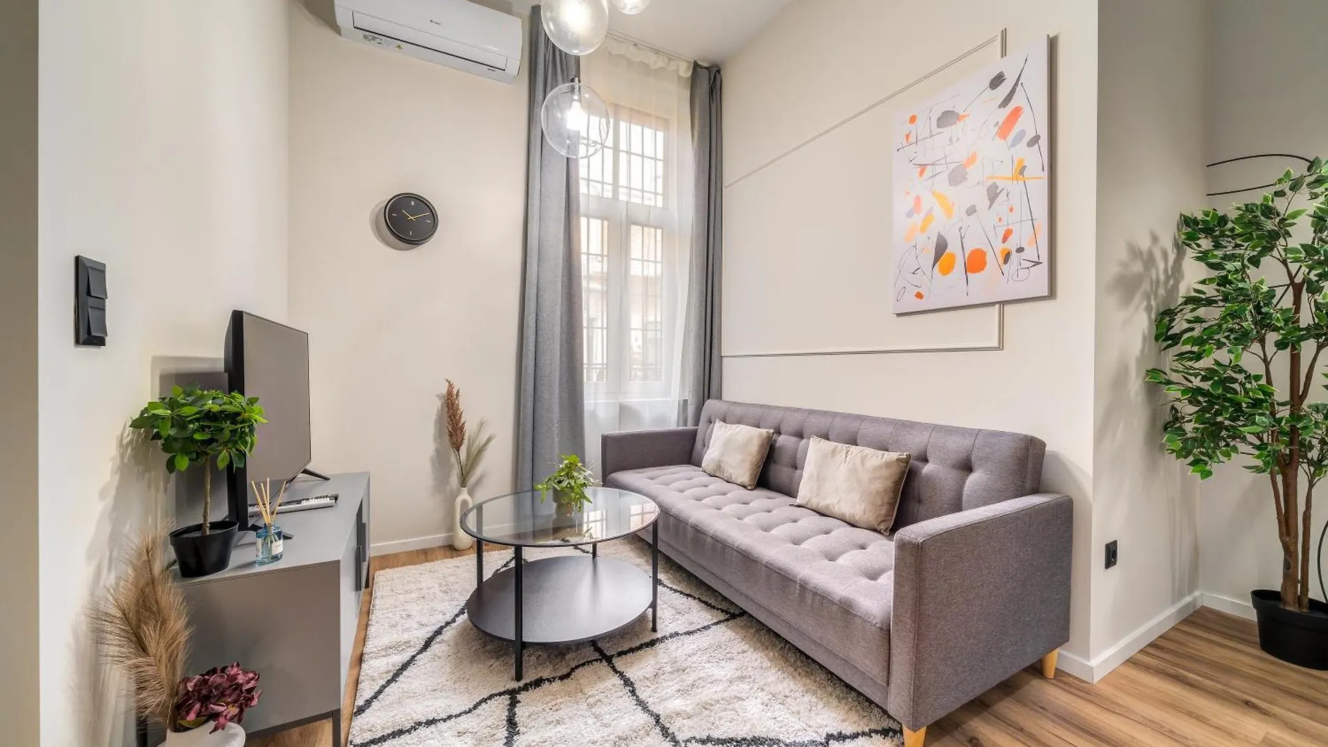 Time Out Suite - R30 Budapest